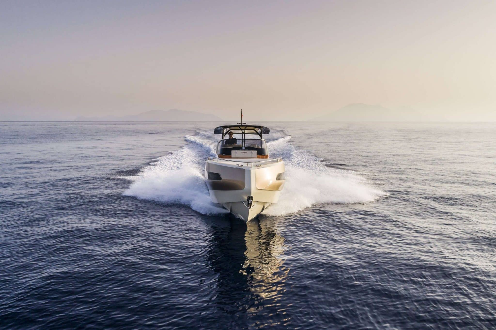 e2c95a3e-5e24-4fa7-b5cf-ac450ba57510INVICTUS(20)320GT-116_MOD