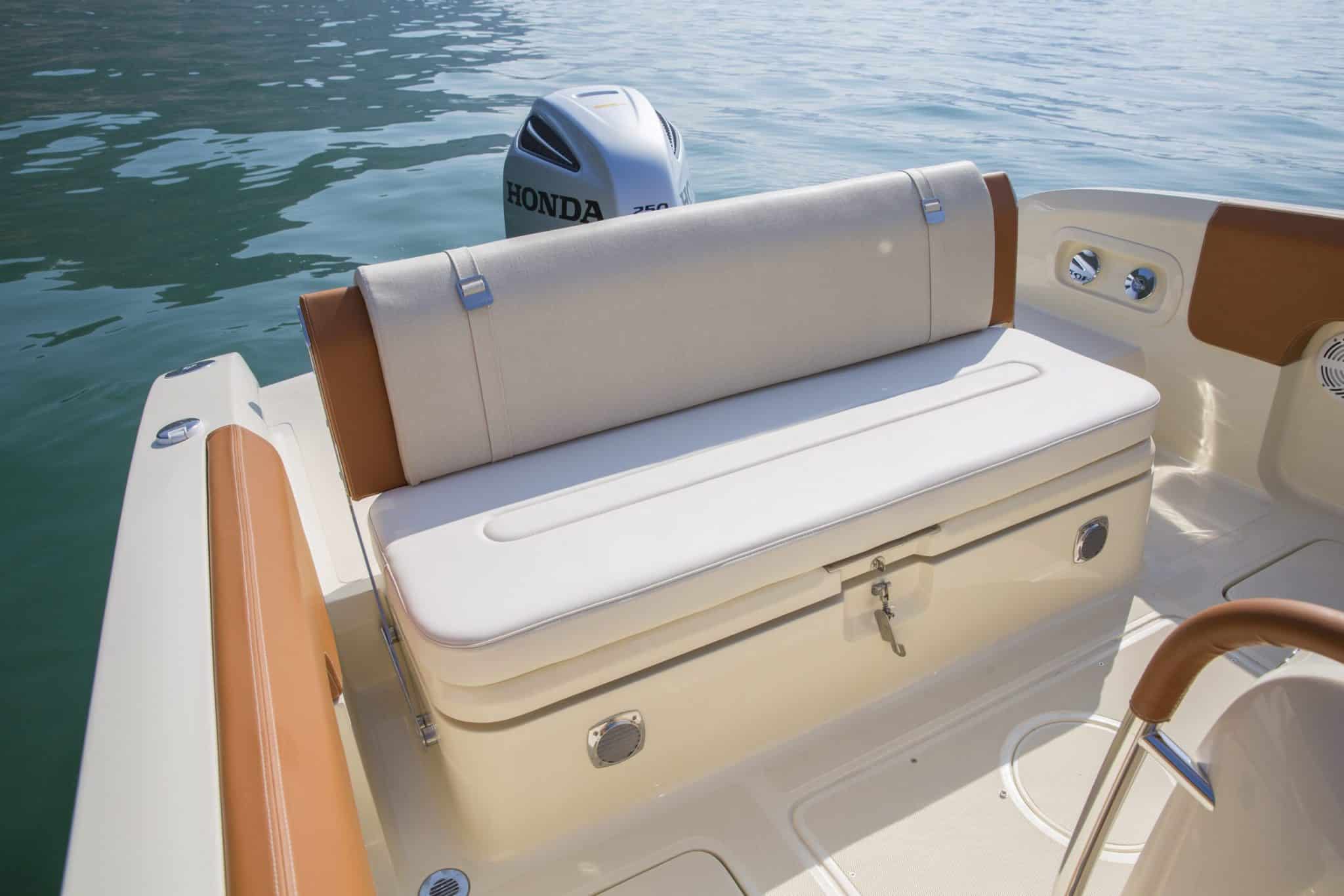 3b61b1f7-e4c4-4f8b-91dd-7e72ed4041dd2Y2A6220