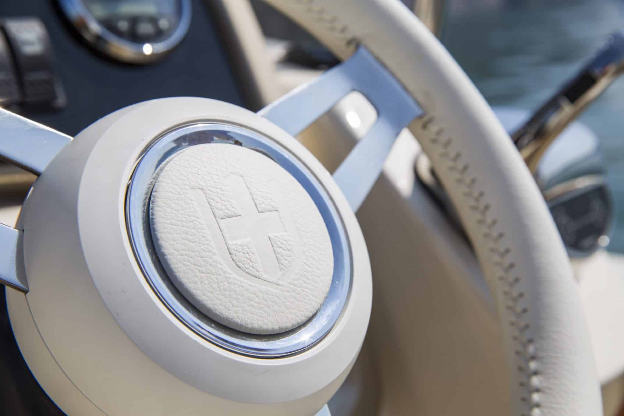 fda7b03a-ae17-4bbe-a64a-bc8ca65fdaef2Y2A6369